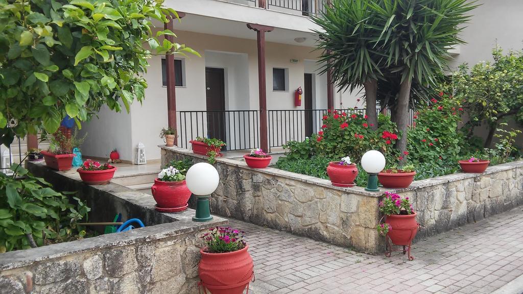 Alexiadis Apartments Agia Paraskevi  Exterior foto